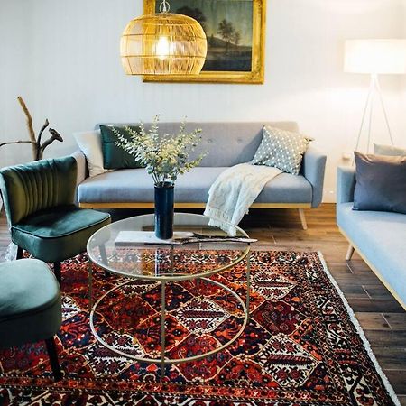 Apartment Aussee- Beletage Salzherrenhof- Kueche, Wlan, Netflix Bad Aussee Extérieur photo