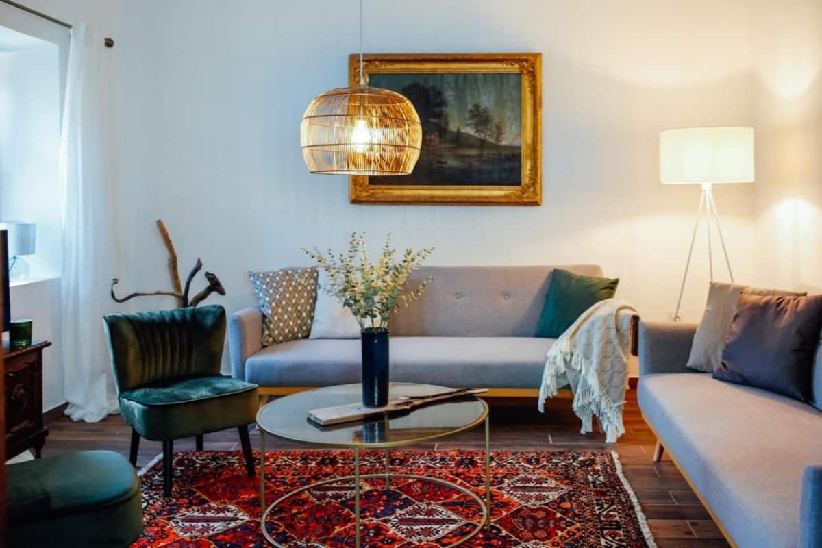 Apartment Aussee- Beletage Salzherrenhof- Kueche, Wlan, Netflix Bad Aussee Extérieur photo