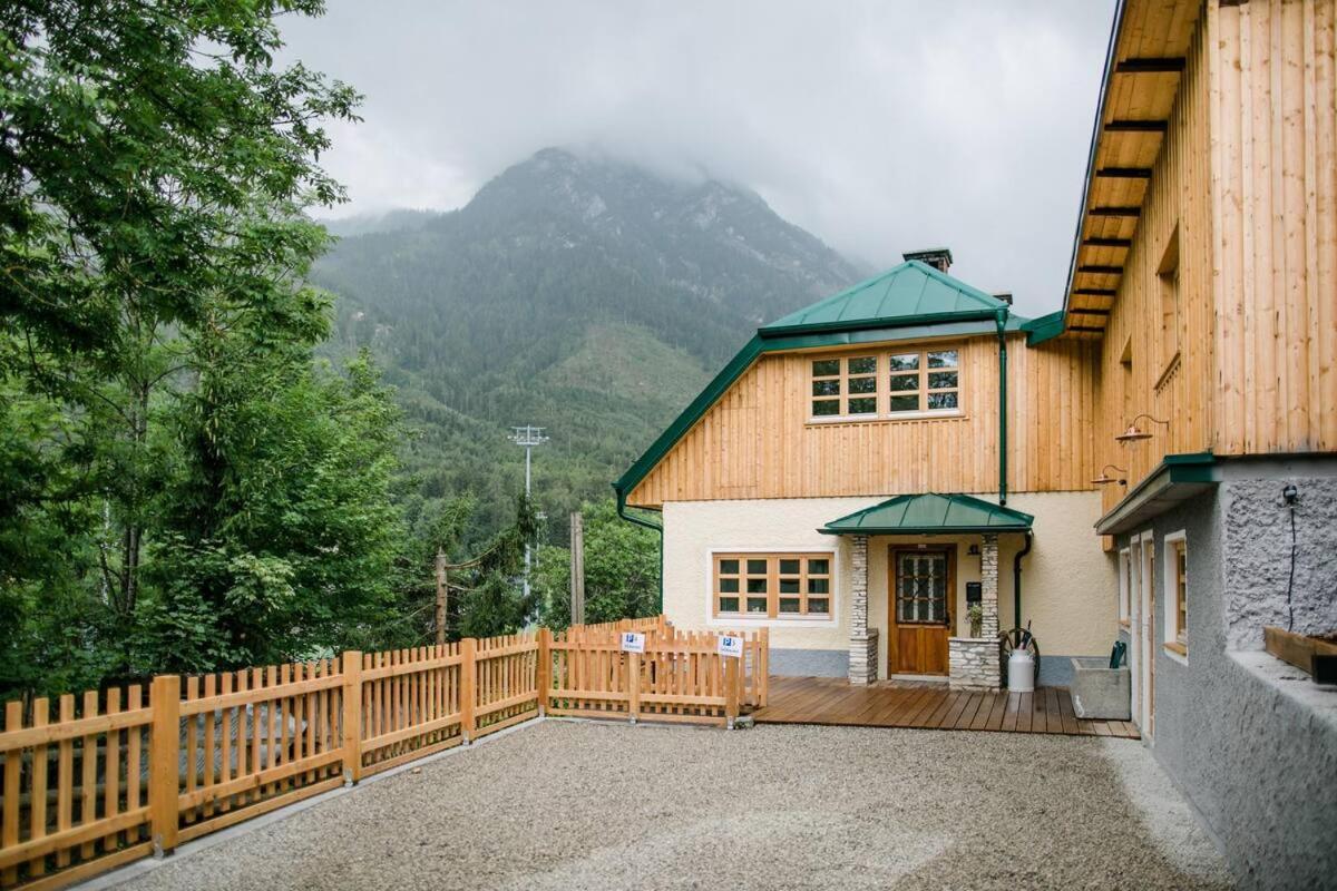 Apartment Aussee- Beletage Salzherrenhof- Kueche, Wlan, Netflix Bad Aussee Extérieur photo