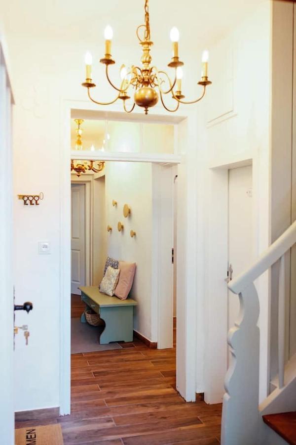 Apartment Aussee- Beletage Salzherrenhof- Kueche, Wlan, Netflix Bad Aussee Extérieur photo