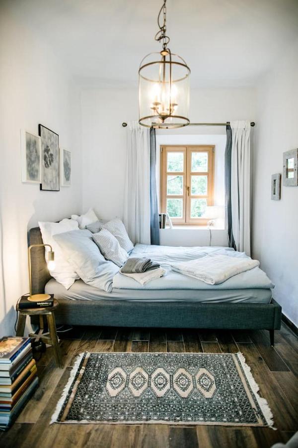 Apartment Aussee- Beletage Salzherrenhof- Kueche, Wlan, Netflix Bad Aussee Extérieur photo